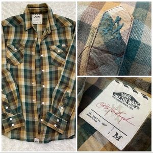VANS Vintage Plaid Flannel Button Down Top Medium